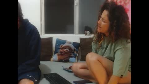 jeans_and_emma online show from 16, 9, 2025