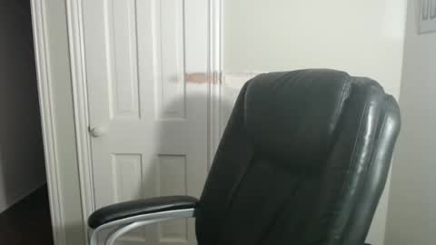 Snapshot of jeb5150 chatting on 21, 4, 2026 JE online show from 21, 4, 2026