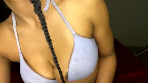 Snapshot of jeddahdolly chatting on 17, 1, 2025 jeddahdolly online show from 17, 1, 2025