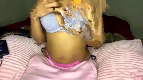 Snapshot of jeddahdolly chatting on 21, 1, 2025 jeddahdolly online show from 21, 1, 2025