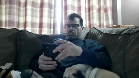 Snapshot of jediknight2 chatting on 21, 12, 2025 Matt online show from 21, 12, 2025