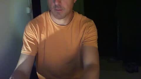 Snapshot of jef74700 chatting on 5, 5, 2026 Jrme online show from 5, 5, 2026