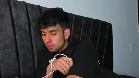 Snapshot of jei_cox chatting on 22, 10, 2025 jei online show from 22, 10, 2025