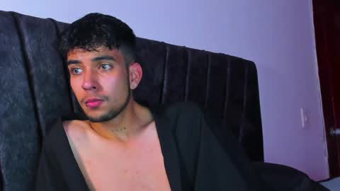 Snapshot of jei_cox chatting on 27, 10, 2025 jei online show from 27, 10, 2025