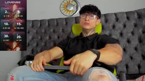 Snapshot of jeins_carter chatting on 11, 1, 2025 JC online show from 11, 1, 2025