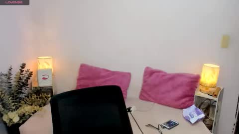 Snapshot of jelayasianxx chatting on 8, 11, 2025 Lexie online show from 8, 11, 2025