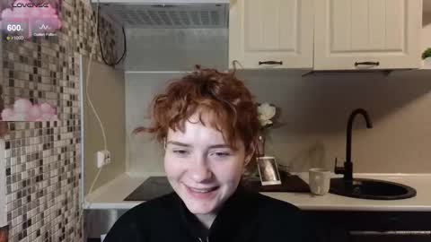 Snapshot of jelly_cherry chatting on 16, 10, 2025 Emily online show from 16, 10, 2025