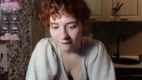 Snapshot of jelly_cherry chatting on 25, 11, 2025 Emily online show from 25, 11, 2025