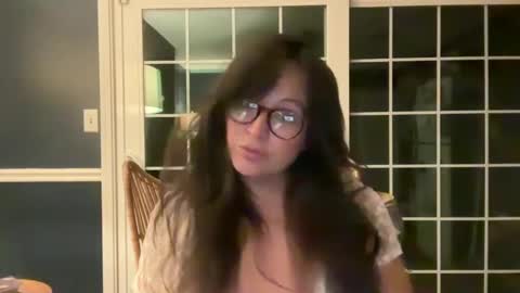 Jelli online show from 9, 10, 2025