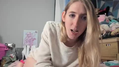 JenbyDoll online show from 7, 1, 2025