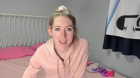 JenbyDoll online show from 27, 1, 2025