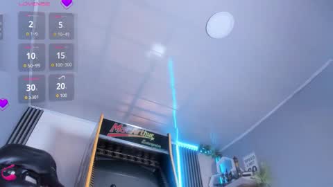 Angie online show from 21, 10, 2025