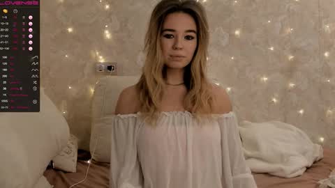 EvaSileZ online show from 4, 11, 2025