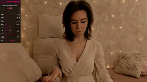 EvaSileZ online show from 7, 4, 2026