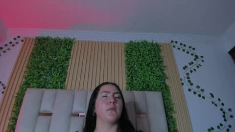 jeniferpowell_nm online show from 15, 4, 2026