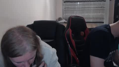 JenisAndPeter online show from 26, 10, 2025