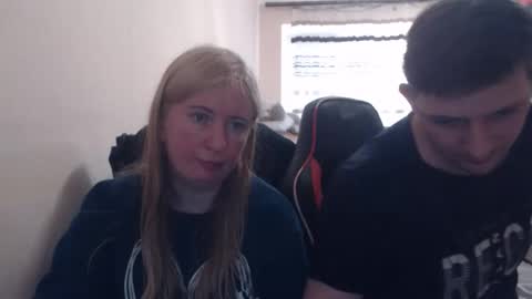 Snapshot of jenisandpeter chatting on 27, 4, 2026 JenisAndPeter online show from 27, 4, 2026