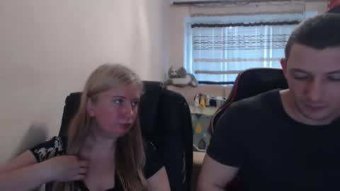 Snapshot of jenisandpeter chatting on 27, 5, 2026 JenisAndPeter online show from 27, 5, 2026