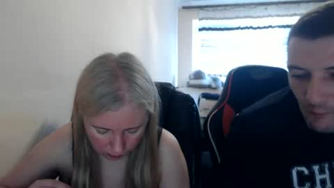 Snapshot of jenisandpeter chatting on 16, 6, 2026 JenisAndPeter online show from 16, 6, 2026
