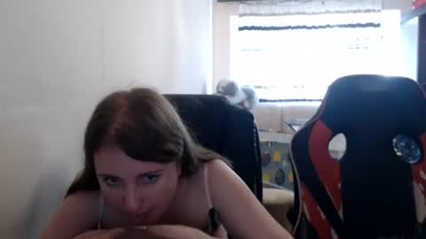 Snapshot of jenisandpeter chatting on 6, 7, 2026 JenisAndPeter online show from 6, 7, 2026