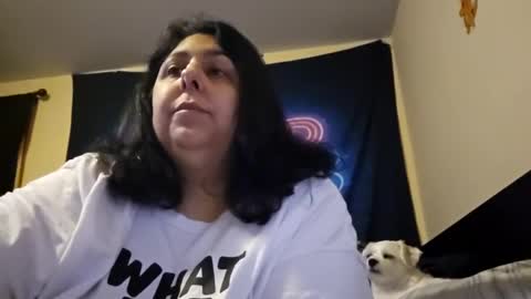 Snapshot of jennabrady chatting on 15, 12, 2024  Dragon Queen. Be my Dragon --  and  online show from 15, 12, 2024