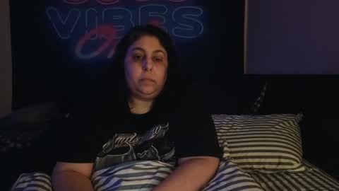 Snapshot of jennabrady chatting on 19, 9, 2025  Dragon Queen. Be my Dragon --  and  online show from 19, 9, 2025