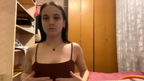 Mia online show from 19, 11, 2025