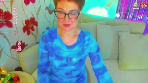 Jenn online show from 5, 12, 2025