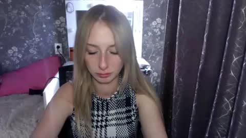 Snapshot of jennalomer chatting on 23, 6, 2026 Jenna online show from 23, 6, 2026