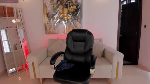 Snapshot of jennaolson chatting on 23, 2, 2026 Jenna Olson online show from 23, 2, 2026