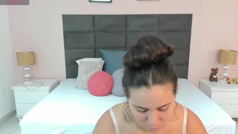 Snapshot of jenner_madison chatting on 10, 11, 2025 jenner_madison online show from 10, 11, 2025