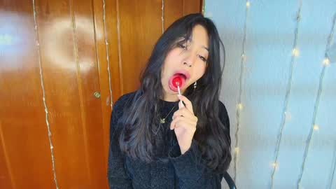 Jenner online show from 12, 12, 2024