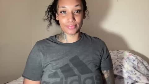 Snapshot of jenni_cash chatting on 6, 2, 2026 Mistress Jenni online show from 6, 2, 2026