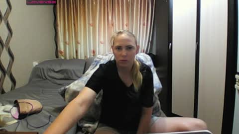 Snapshot of jennideep chatting on 14, 6, 2026 JenniDeep online show from 14, 6, 2026