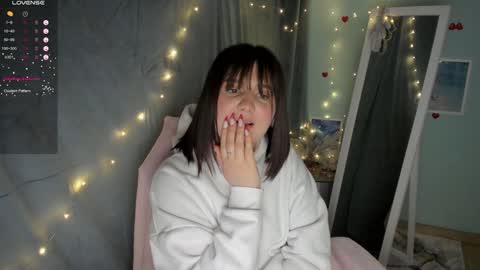 Snapshot of jennie_berry chatting on 5, 2, 2025 Jennie online show from 5, 2, 2025