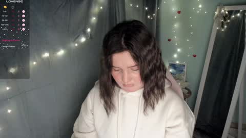 Snapshot of jennie_berry chatting on 8, 2, 2025 Jennie online show from 8, 2, 2025