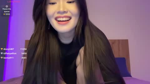 Snapshot of jennie_yung chatting on 27, 12, 2024 jennie_yung online show from 27, 12, 2024