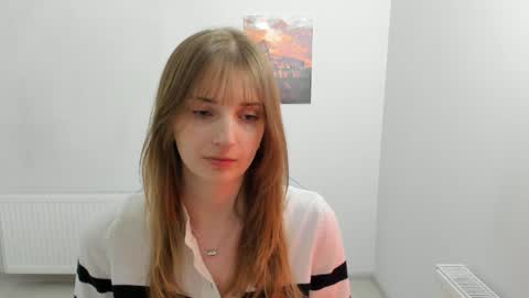 Snapshot of jenniestar chatting on 4, 4, 2026 Karla online show from 4, 4, 2026