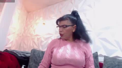 Jennifer online show from 20, 4, 2026