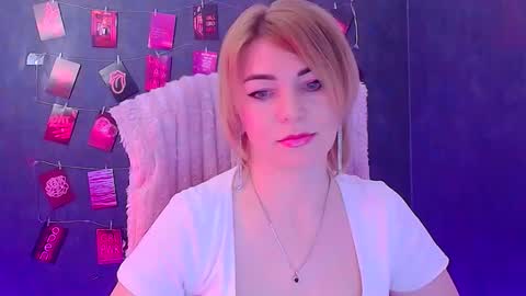 Snapshot of jennifer_cuttie chatting on 22, 3, 2026 Jennifer online show from 22, 3, 2026
