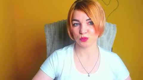 Snapshot of jennifer_cuttie chatting on 6, 4, 2026 Jennifer online show from 6, 4, 2026
