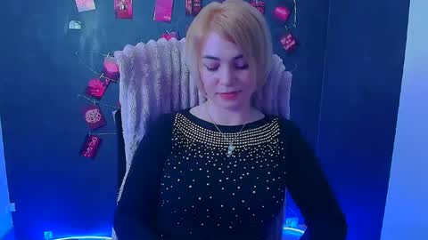 Snapshot of jennifer_cuttie chatting on 4, 5, 2026 Jennifer online show from 4, 5, 2026