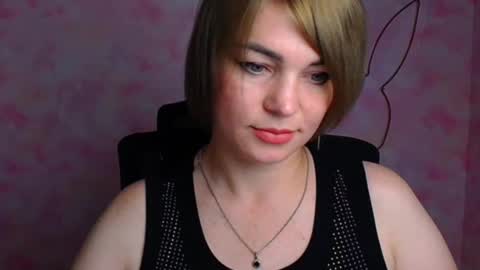 Snapshot of jennifer_cuttie chatting on 25, 6, 2026 Jennifer online show from 25, 6, 2026