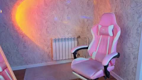 jennifer online show from 24, 6, 2026