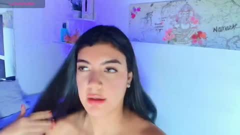 JENNIFER online show from 26, 10, 2025