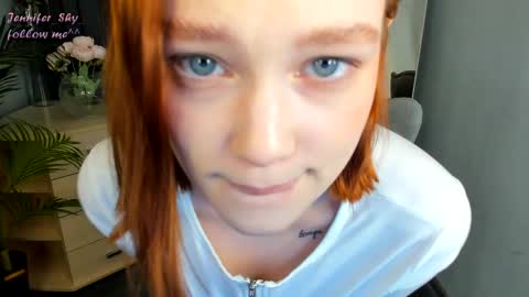 Snapshot of jennifer_shy_ chatting on 5, 3, 2025 Jennifer online show from 5, 3, 2025