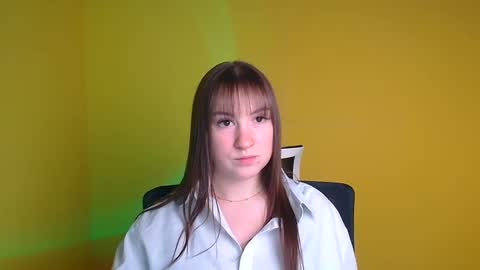 Snapshot of jennifer_xo_ chatting on 4, 2, 2025 Jennifer online show from 4, 2, 2025