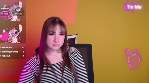Snapshot of jennifer_xo_ chatting on 5, 3, 2025 Jennifer online show from 5, 3, 2025