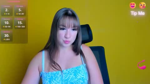 Snapshot of jennifer_xo_ chatting on 12, 9, 2025 Jennifer online show from 12, 9, 2025