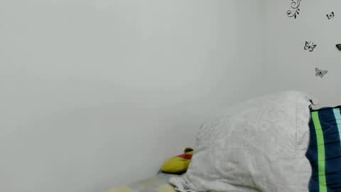 Snapshot of jenniferloveyou chatting on 8, 5, 2026 jenniferloveyou online show from 8, 5, 2026